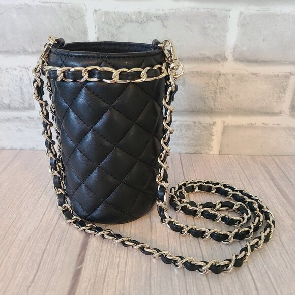 White House Black Market Handbags - White House Black Market Bag Beverage Bottle Holder Chain Strap Black Quilted